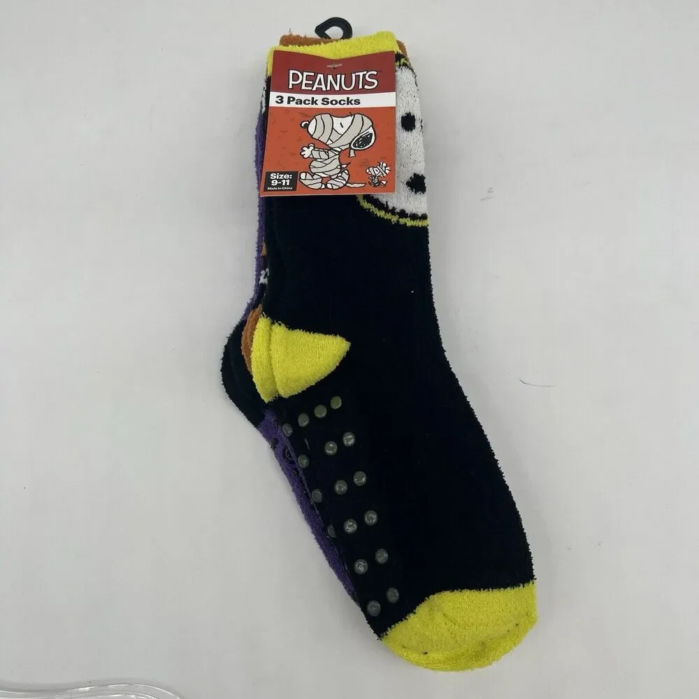 NWT Peanuts Halloween 3 Pack Socks Size 9-11 Snoopy Woodstock